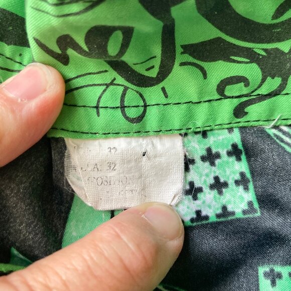 Vtg Quiksilver STORM Swim Trunks Mens Size 32 Green Black Logo Board Shorts - Picture 11 of 14